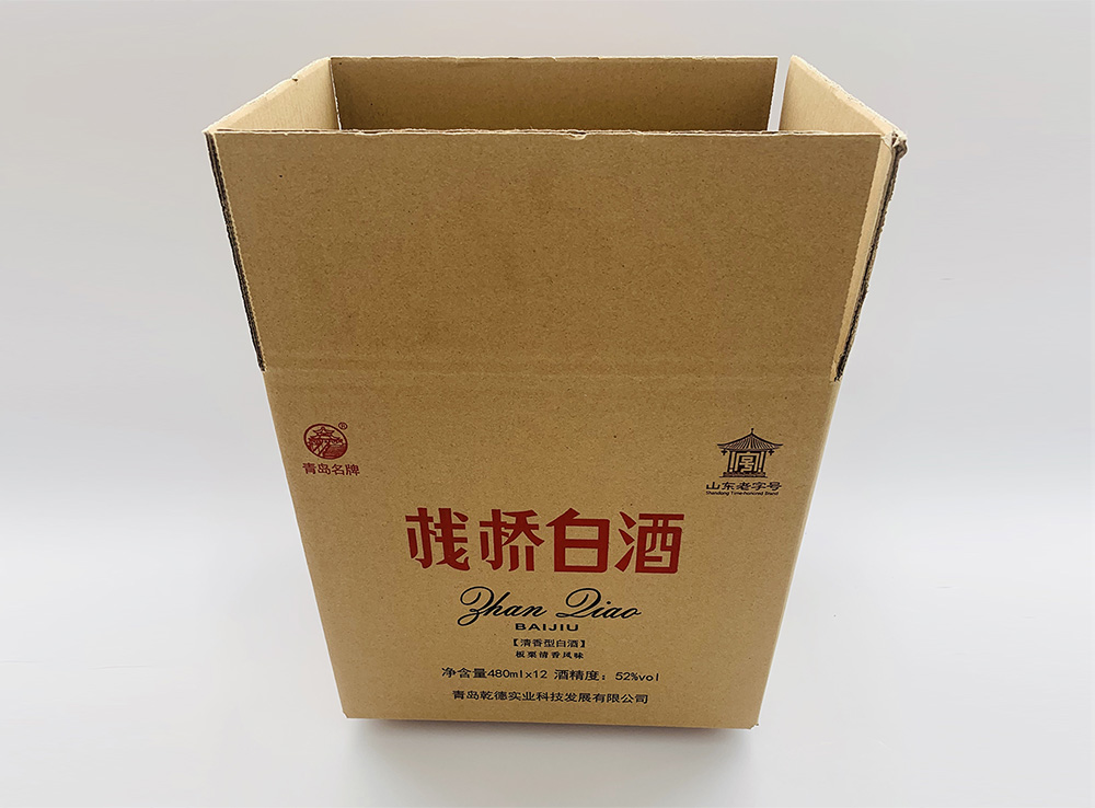 栈桥牌白酒瓦楞纸箱包装